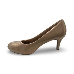 Comfort Plus by Predictions Nude Pumps – Size 6.5